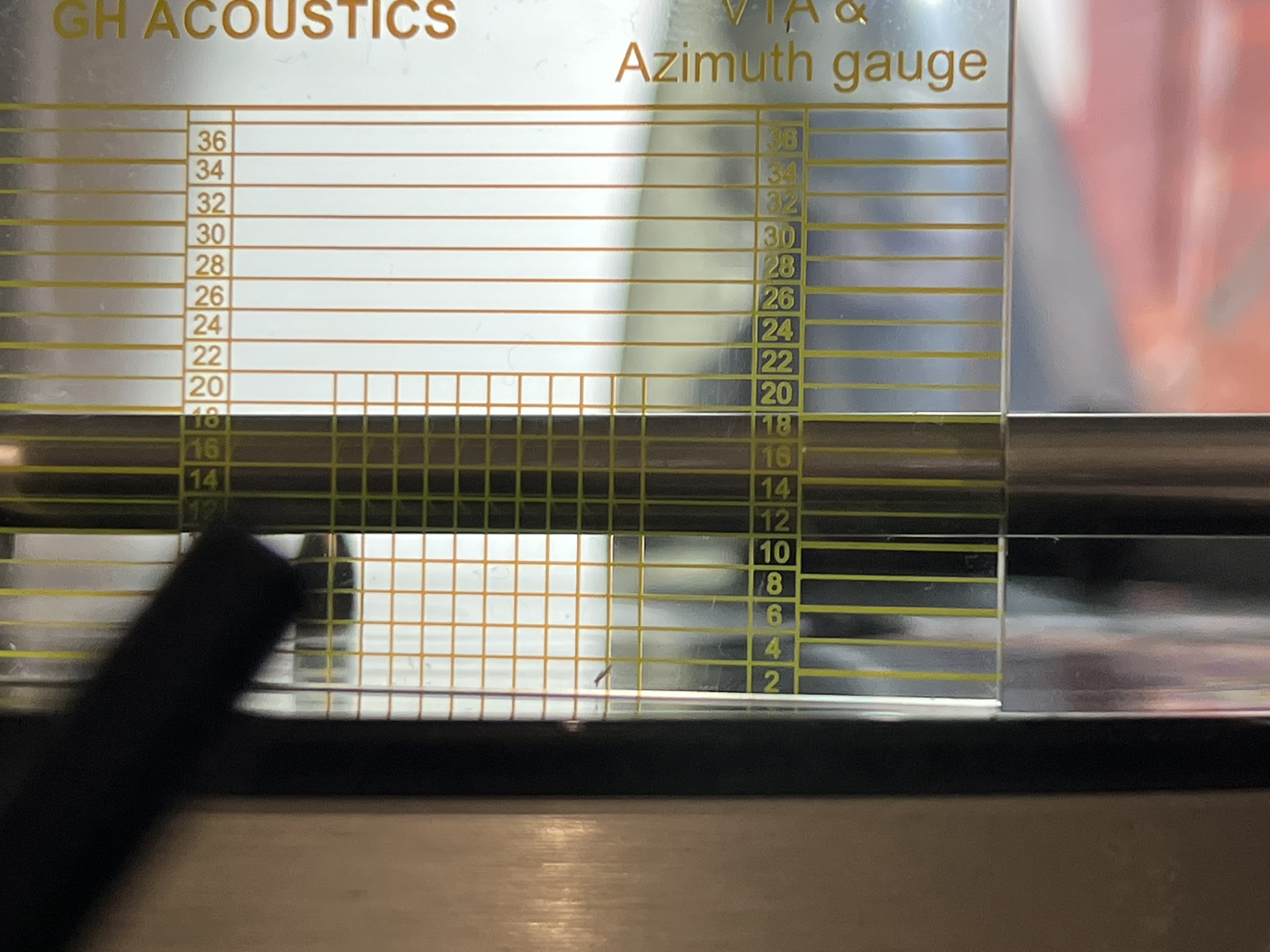 Tonarm Ausrichtung horizontal justieren