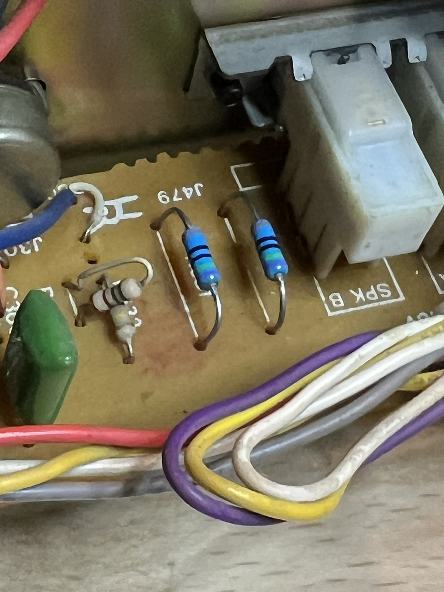 Neue Vorwiderstände im Wert von 750 Ω