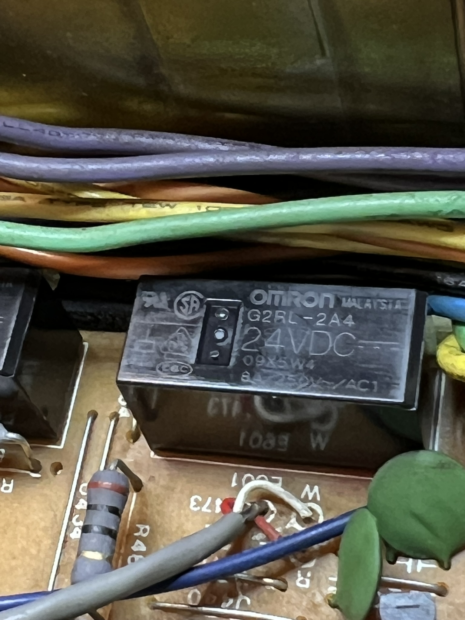 Omron G2RL-2A4 als Ersatz der alten Relais